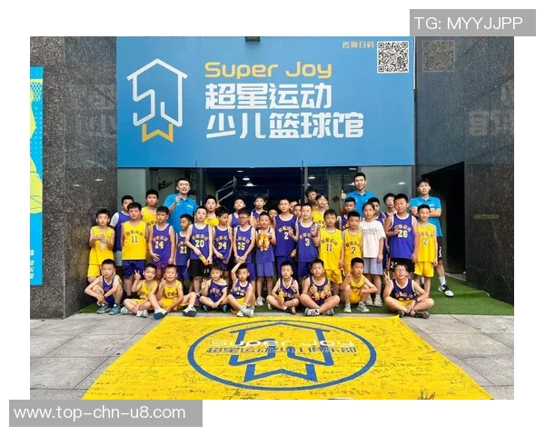 启明星篮球基础课程全面提升青少年篮球技能与团队合作能力